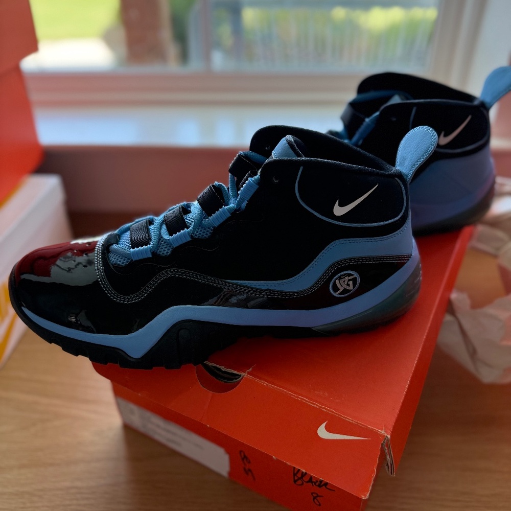 Deron William PROMO SAMPLE NIKE ZOOM PHENOM